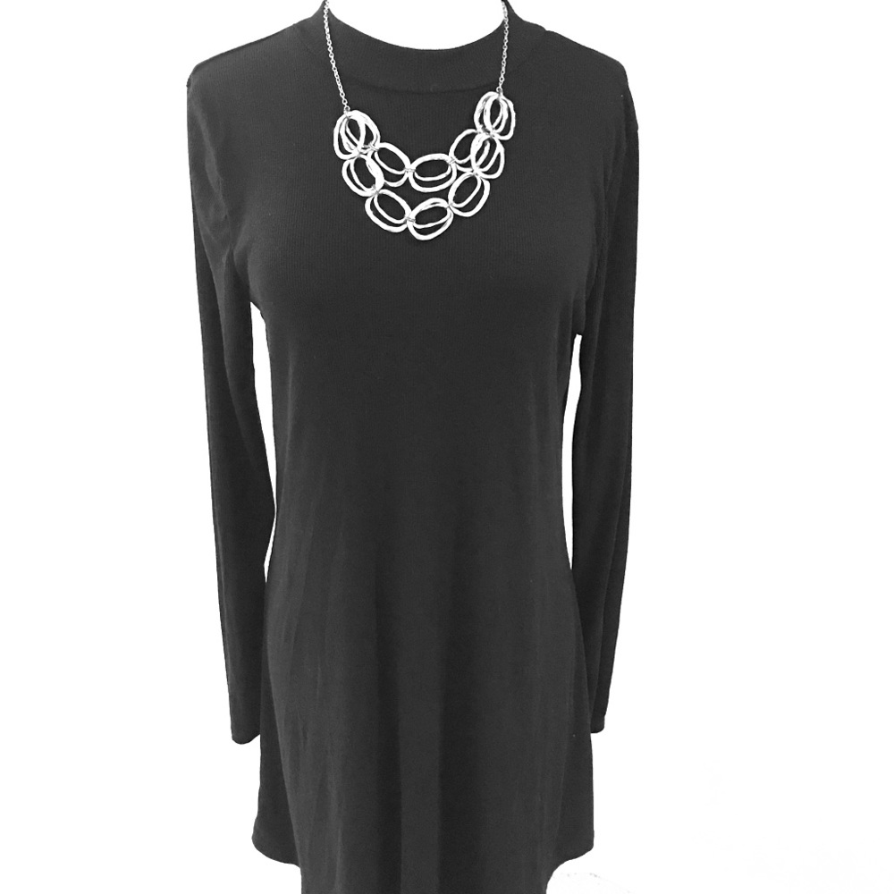 Sexy Black Dress!